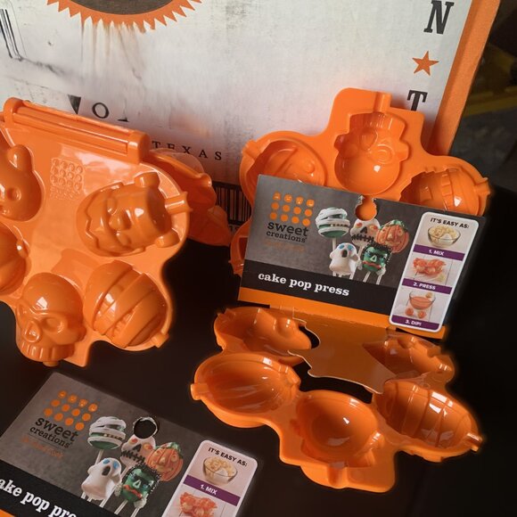 HALLOWEEN - 7pc lot HALLOWEEN TREAT baking tools, cookie cutters, cake pop press - Picture 2 of 8